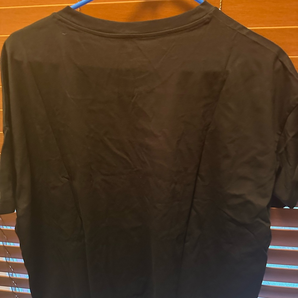 Victoria Secret -PINK- Black T-Shirt with Pocket- NWT 🩷 - Picture 6 of 8
